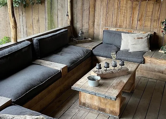 In With Bubble Bath Дом отдыха